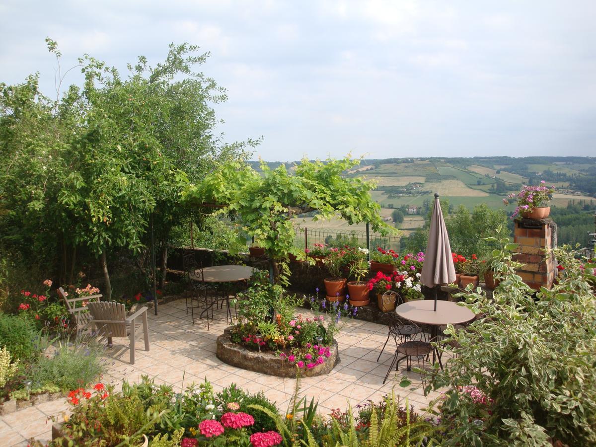 D'Ici Et D'Ailleurs Acomodação com café da manhã Cordes-sur-Ciel Exterior foto